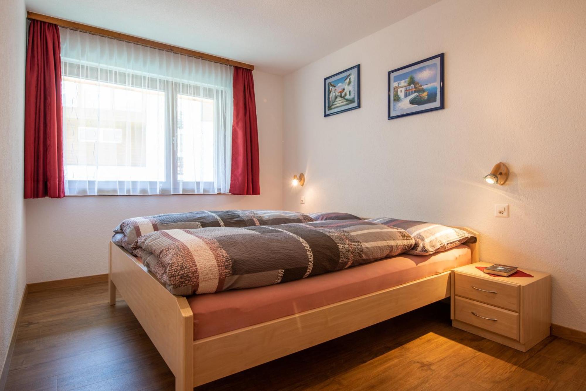 Haus Avalanche Daire Saas Fee Oda fotoğraf