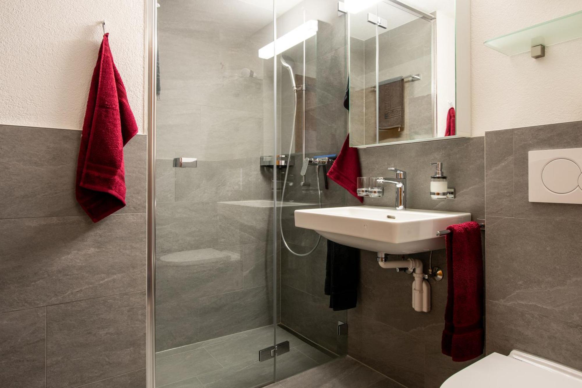 Haus Avalanche Daire Saas Fee Oda fotoğraf