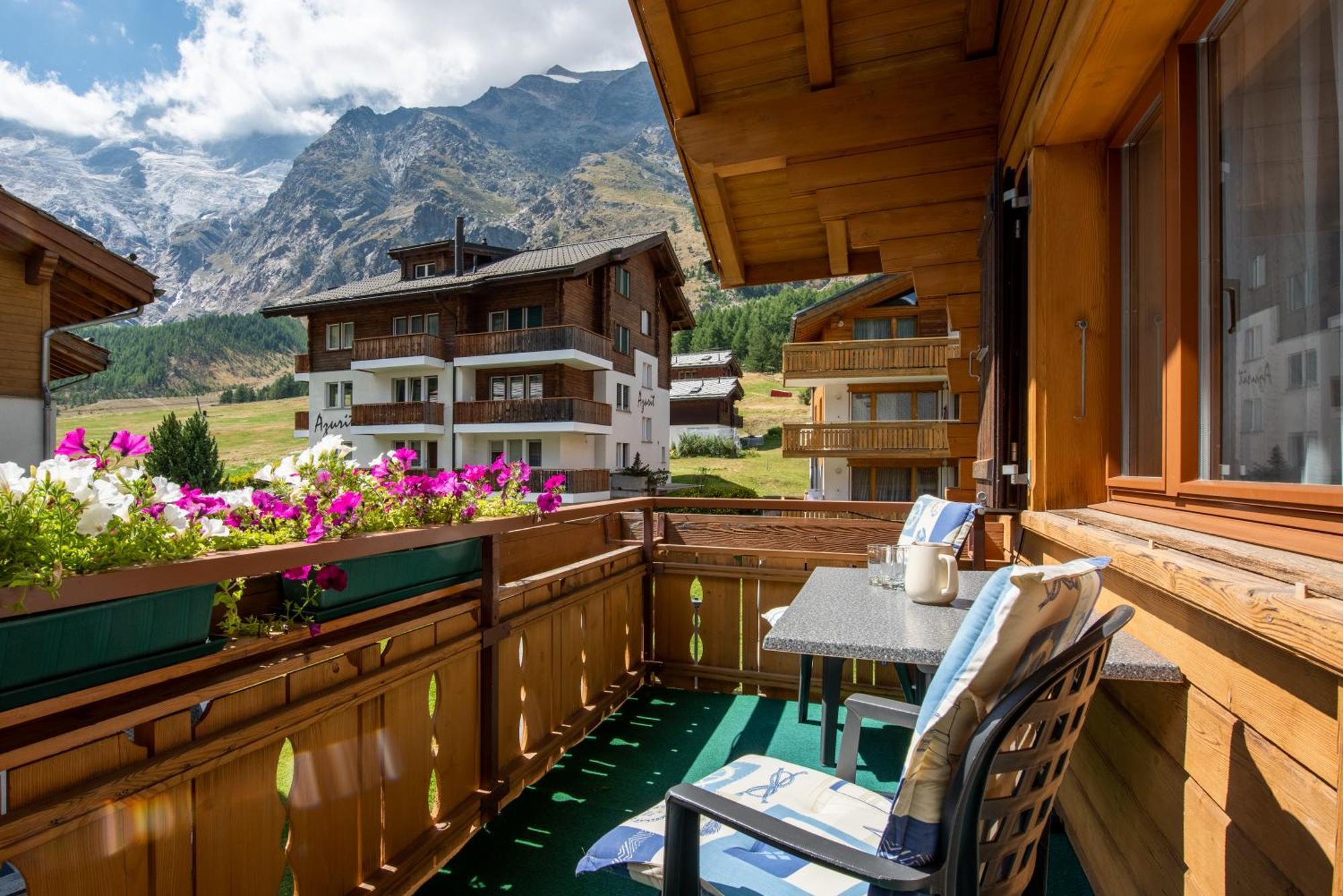Haus Avalanche Daire Saas Fee Oda fotoğraf